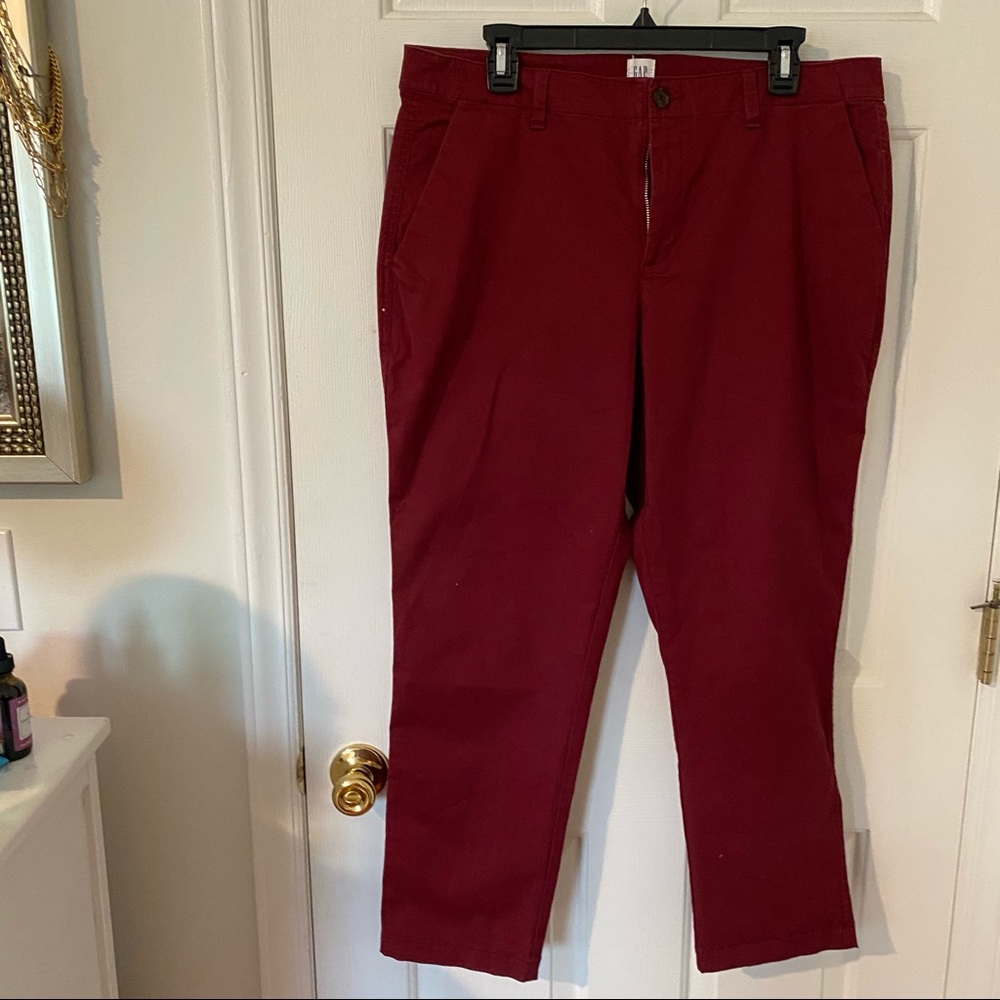 gap red chinos